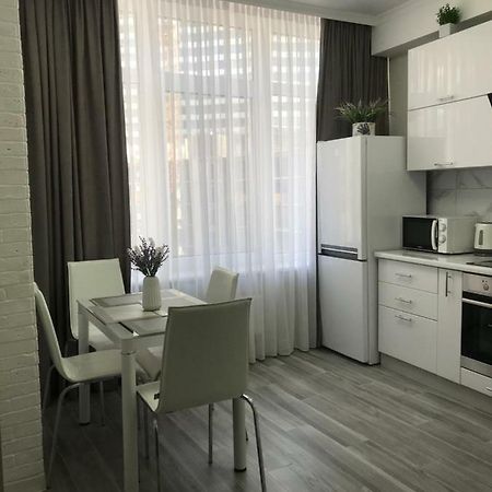 Apartment Kamanina Odessa Exterior photo